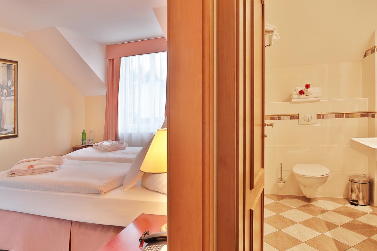 Villa Regent Spa & Wellness Marianske Lazne Bagian luar foto